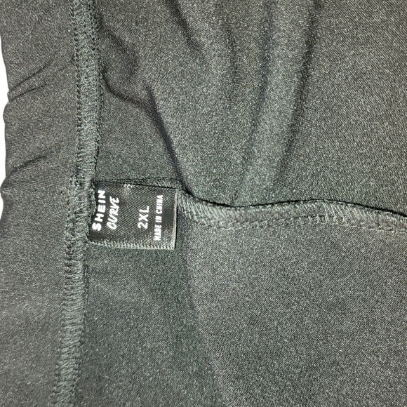 SHEIN Leggings - Picture 3 of 3